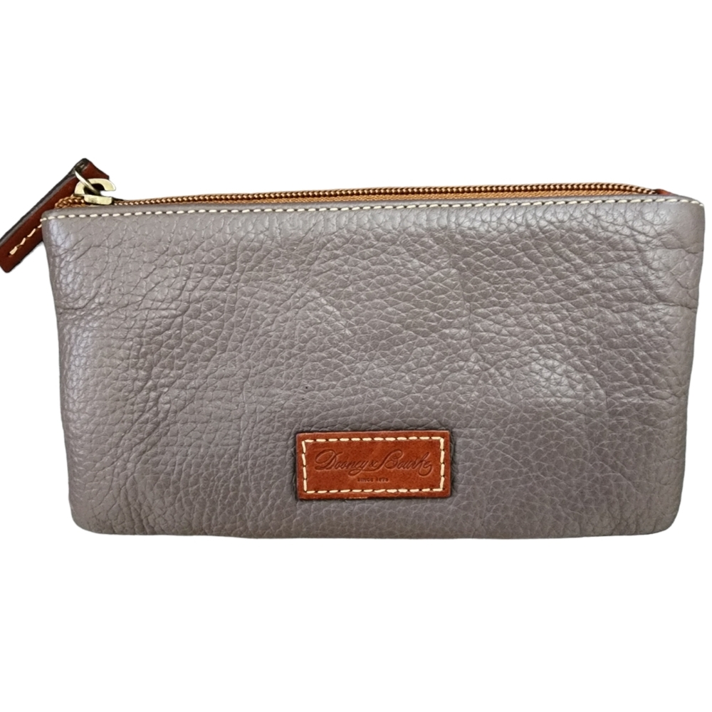 Dooney & Bourke Gray Pebbled Leather Zip Pouch Wallet / purse with Photo ID slot